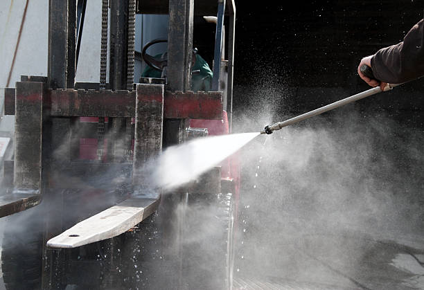 Post-Construction Pressure Washing in Bensenville, IL